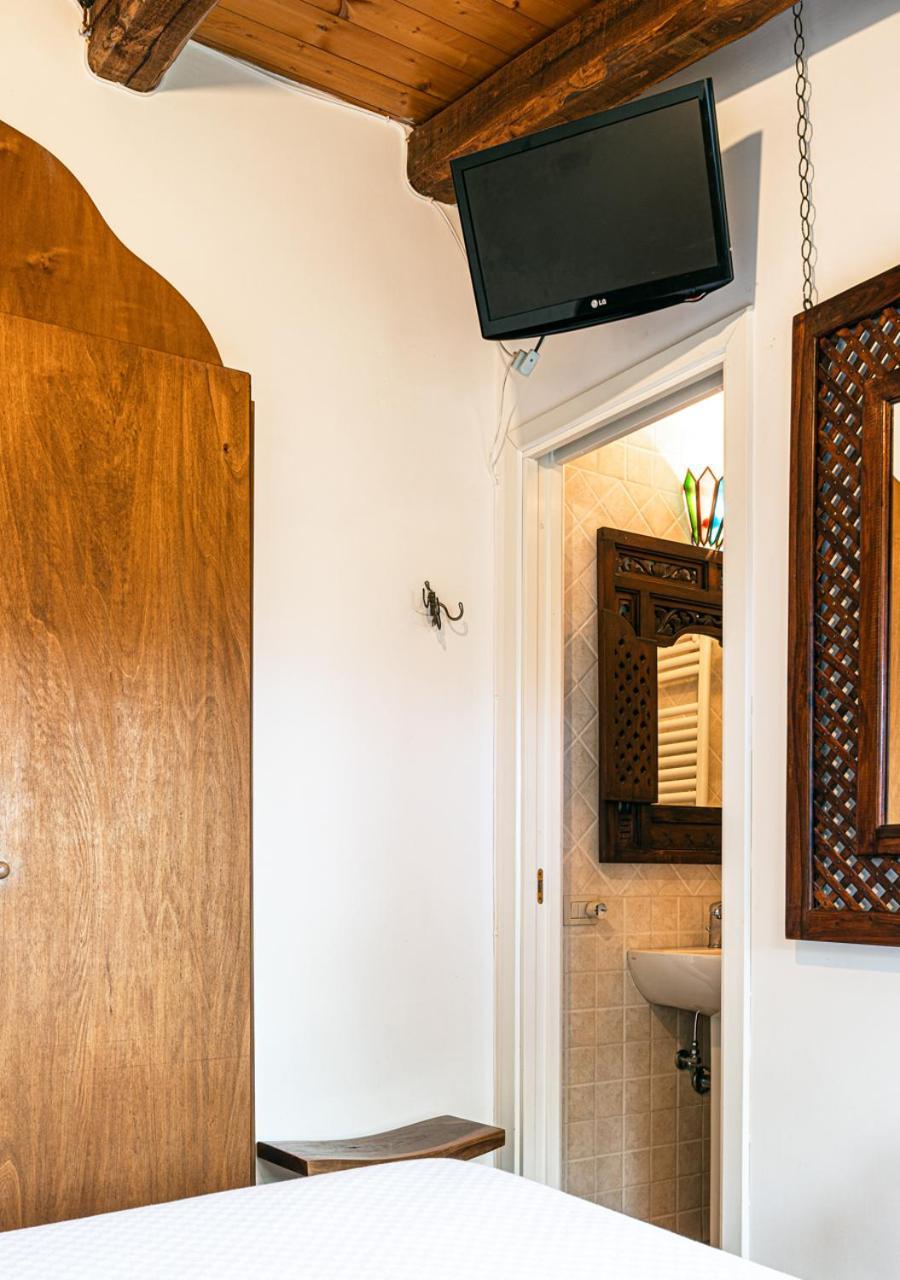 B&B Sinbad La Scialuppa Fregenae Bagian luar foto
