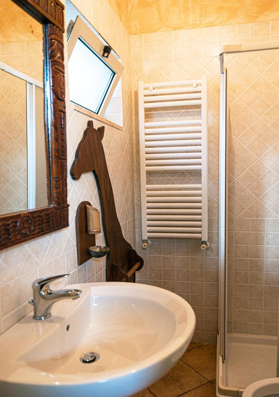 B&B Sinbad La Scialuppa Fregenae Bagian luar foto