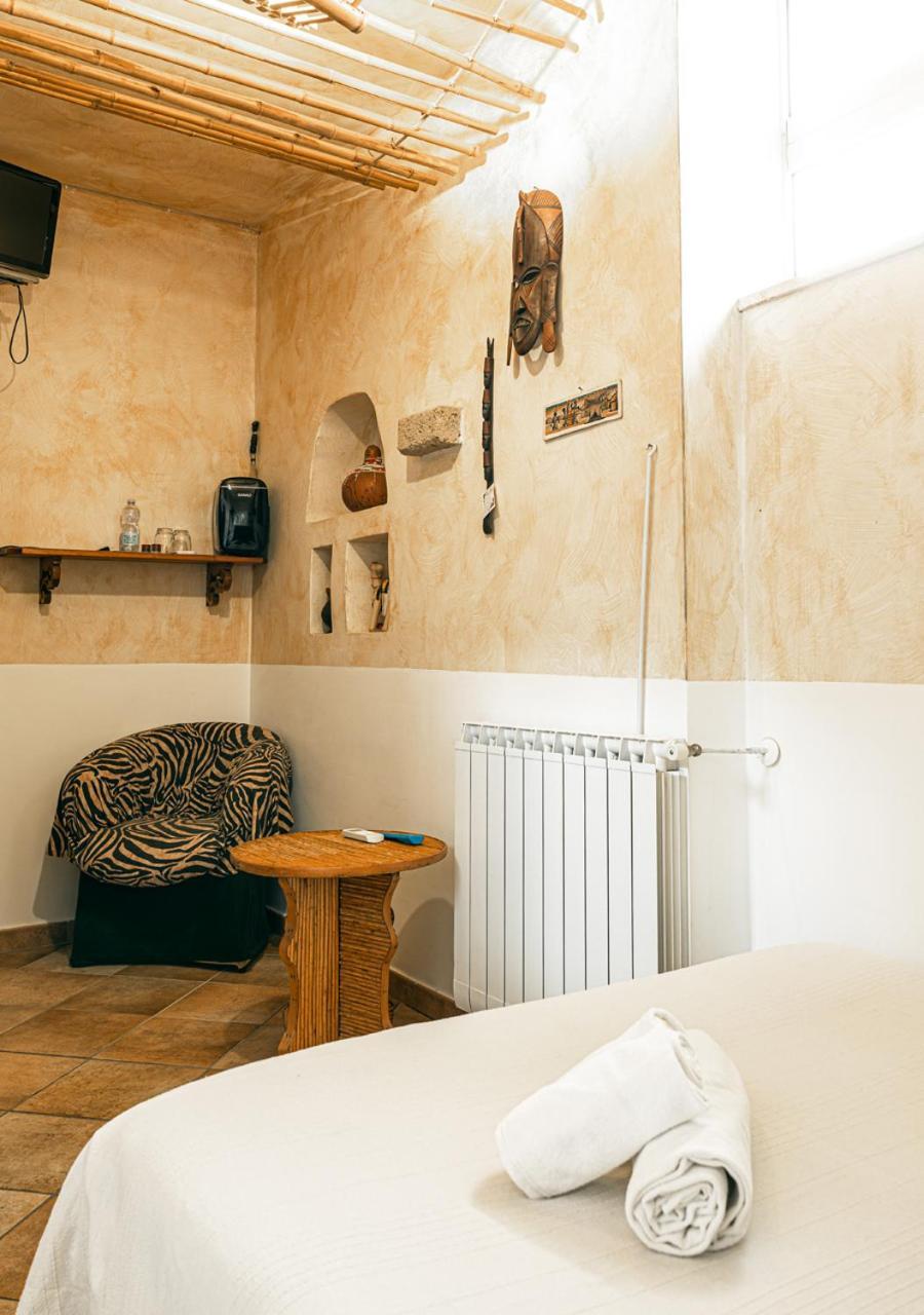 B&B Sinbad La Scialuppa Fregenae Bagian luar foto